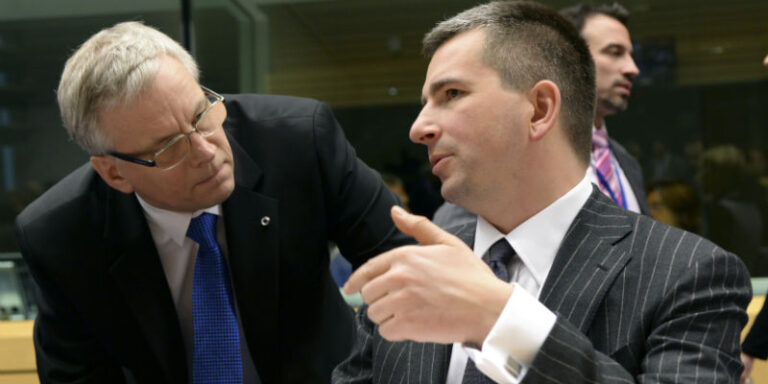 Mateusz Szczurek ‘best Europe 2015 finance minister’