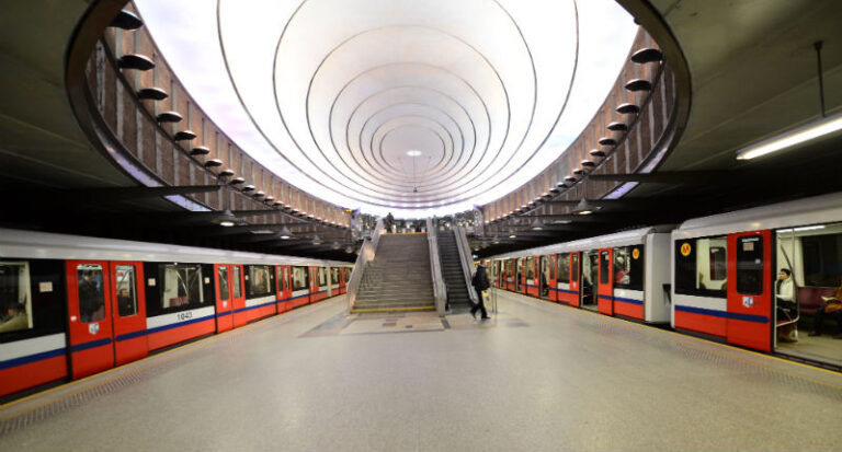 Warsaw’s second metro line opens