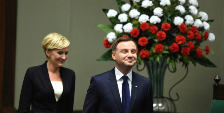 Duda sworn in as President