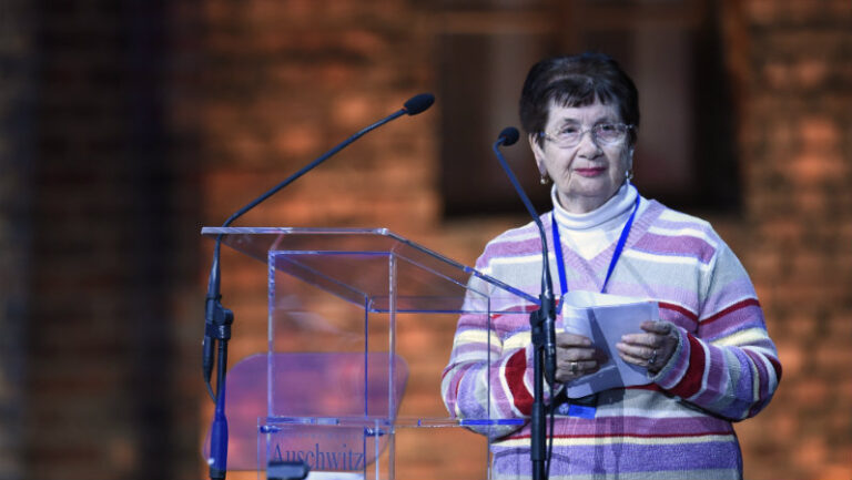 Warsaw honours Holocaust survivor Halina Birenbaum