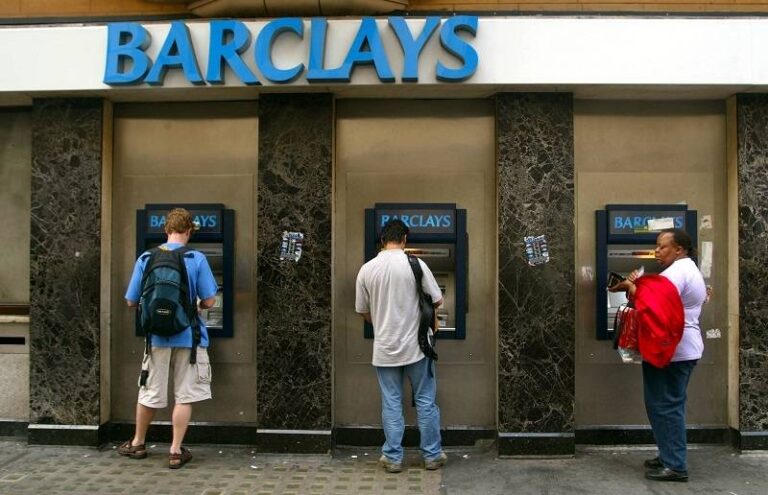 Lithuanians in the UK cheated by banks