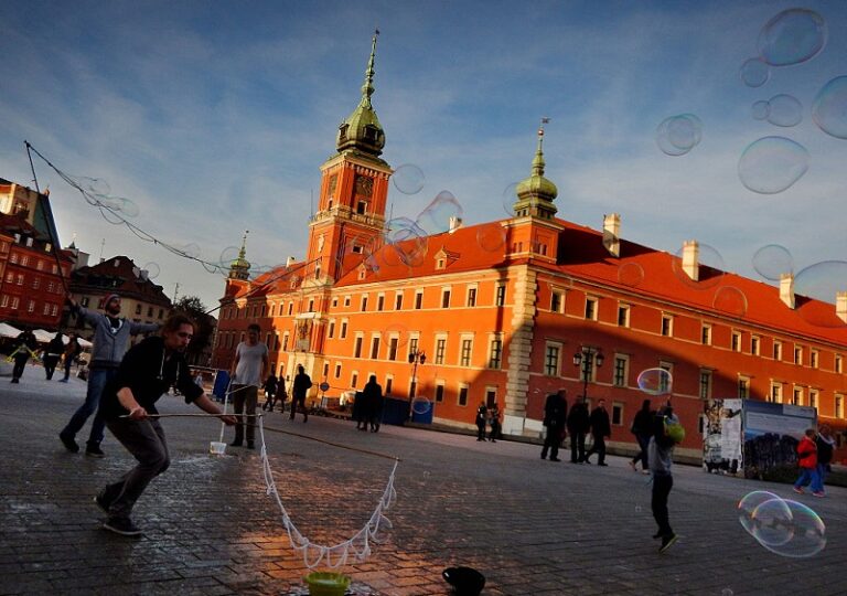 British citizens are encourage to attend Community Connect – series of meetings for UK nationals living in Poland