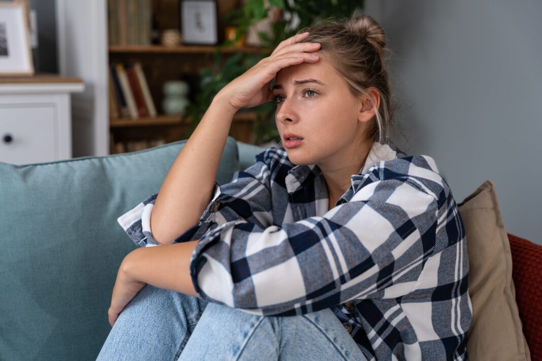 Zdrowie psychiczne w UK. Gdzie szukać pomocy? Jak Polak może sobie poradzić z depresją, przygnębieniem? Foto:shutterstock.com