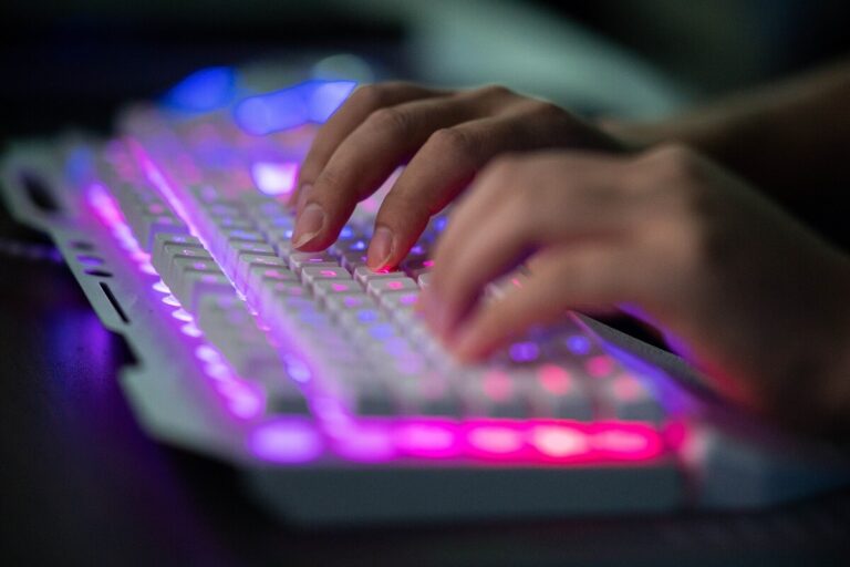 Phishing – Cyber Extortion Aimed at Politicians