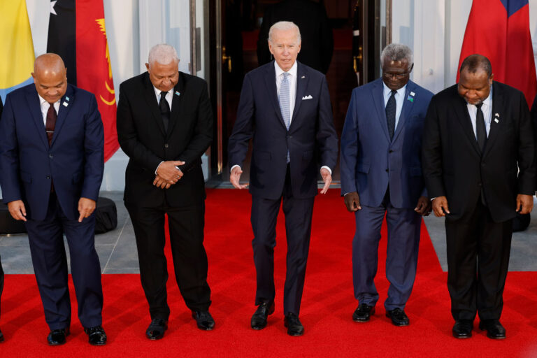 U.S, Papua New Guinea Sign Security Treaty