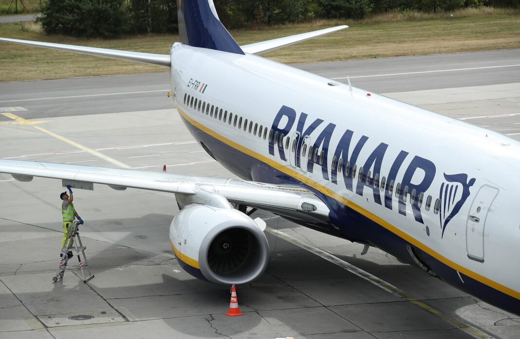 Spadek cen biletów w Ryanairze