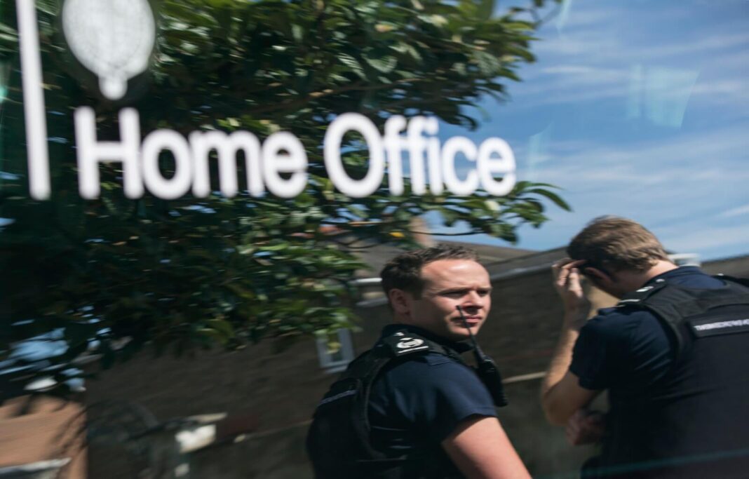 Home Office oskarżone o złe traktowanie imigrantów z UE