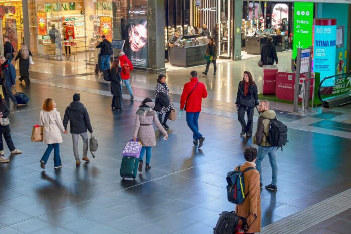 Discover how Polish tourists are embracing casino resorts across Europe as part of a growing trend in cultural and leisure travel.