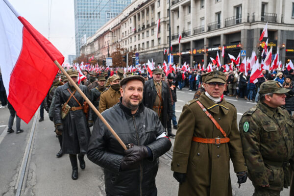 Czy Polacy na emigracji chcą walczyć na froncie w przypadku wybuchu wojny w Polsce?