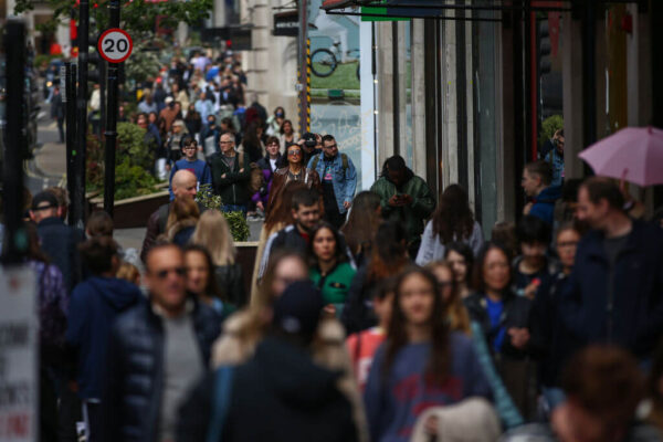 Partia Pracy staje się coraz bardziej rygorystyczna wobec imigrantów z UE