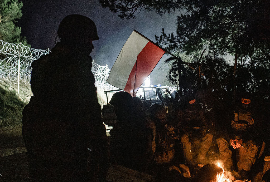 Migranci oskarżają Polskę o przemoc i łamanie praw człowieka