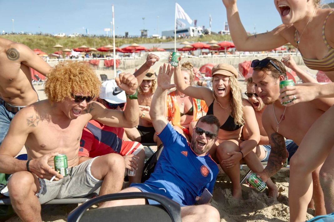 Pomysłowa obrona przed turystami w holenderskim Zandvoort