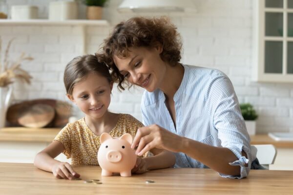Od kwietnia 2025 roku rodzice otrzymują wyższe kwoty Child Benefit