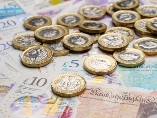 Universal Credit Bill pozwoli wielu osobom na godne życie