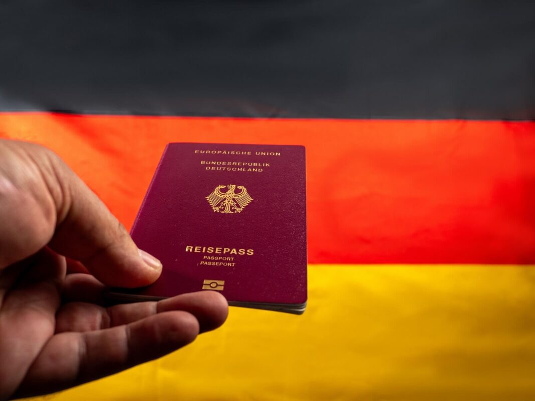Certyfikaty integracyjne ułatwiają drogę do uzyskania niemieckiego obywatelstwa