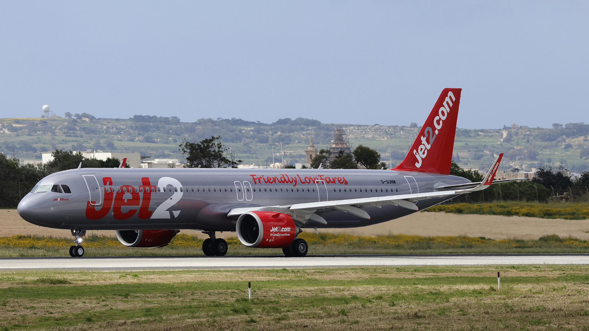 Linie lotnicze Jet2 wprowadzają nowe zasady dotyczące bagażu. Oprócz tego darmowe loty dla dzieci fot. Andrew Cutajar/Pexels
