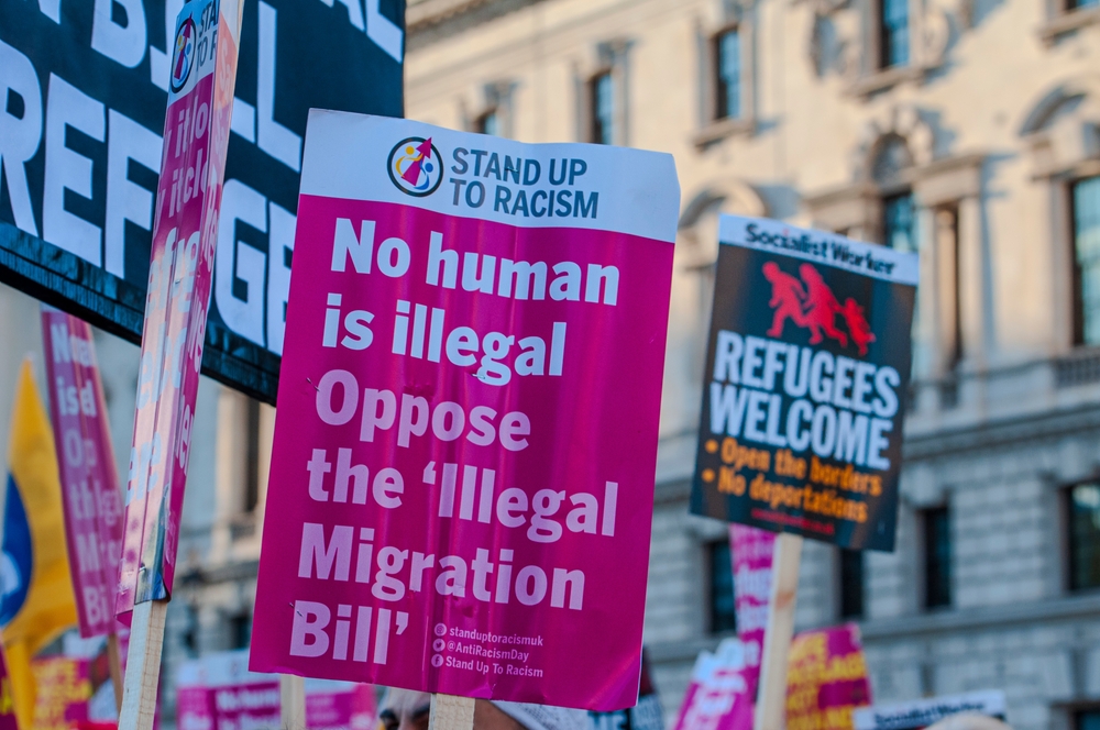 Pierwsza deportacja z UK zatrzymana przez organizacje charytatywne