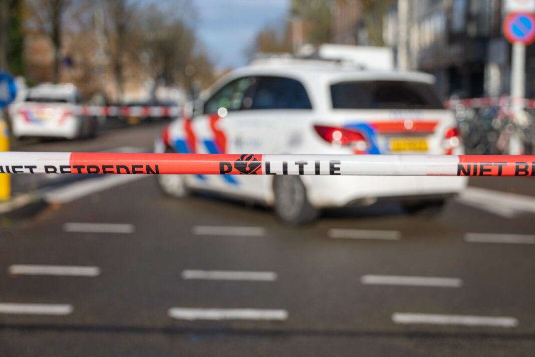 Polak zaatakowany nożem w Arnhem. Konflikt o przebite opony i eskalacja przemocy