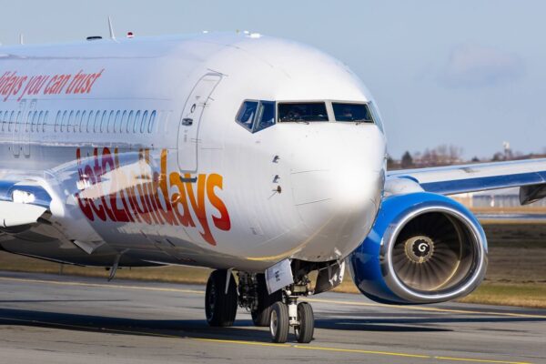 Jet2 i TUI ostrzegają przed cenami przyszłorocznych wakacji