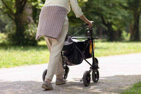 Niemcy cierpią na niedobór pracowników sektora opieki