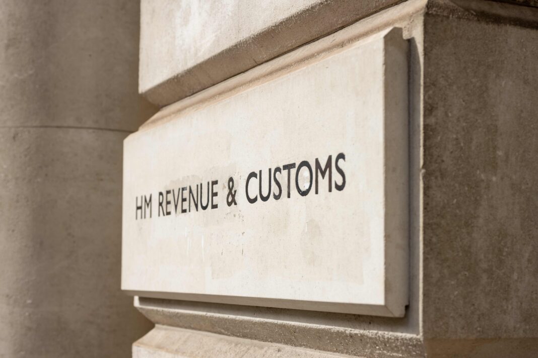 London,,United,Kingdom,-,April,24,,2024:,Sign,Outside,His HMRC