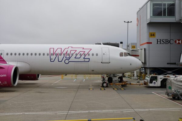 Prezes Wizz Air powiedział, że jego firma traci pieniądze na lotach z Gatwick