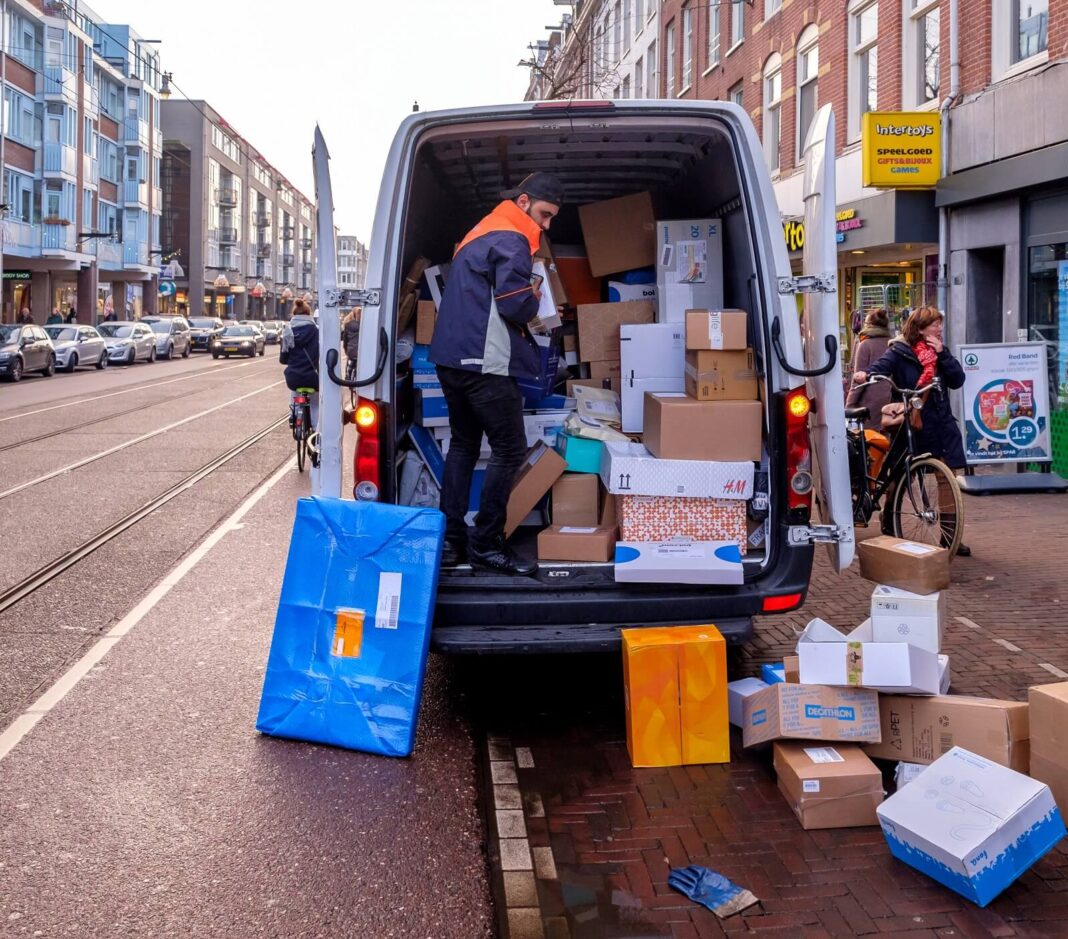 Coraz większe problemy z doręczaniem paczek