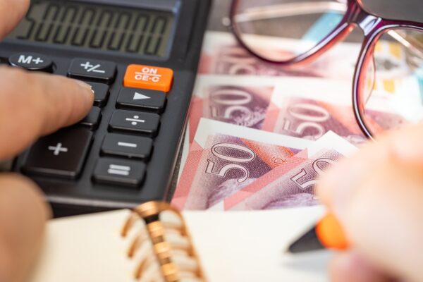 Milionom osób zabraknie na godną emeryturę, czyli wielu nie dożyje „godnej starości”