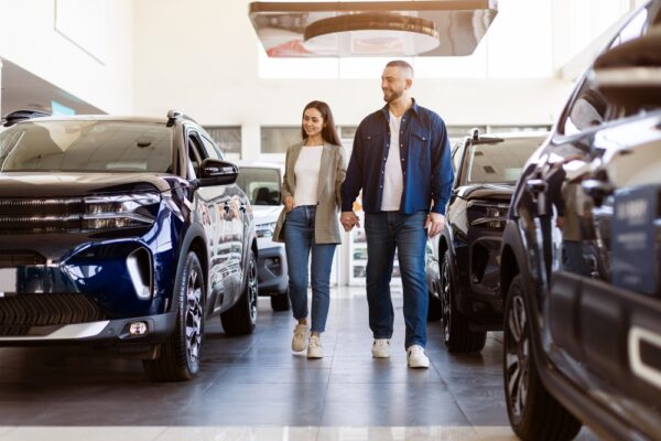 Od 1 stycznie nie kupisz już tych aut - ważna zmiana przepisów rejestracji 