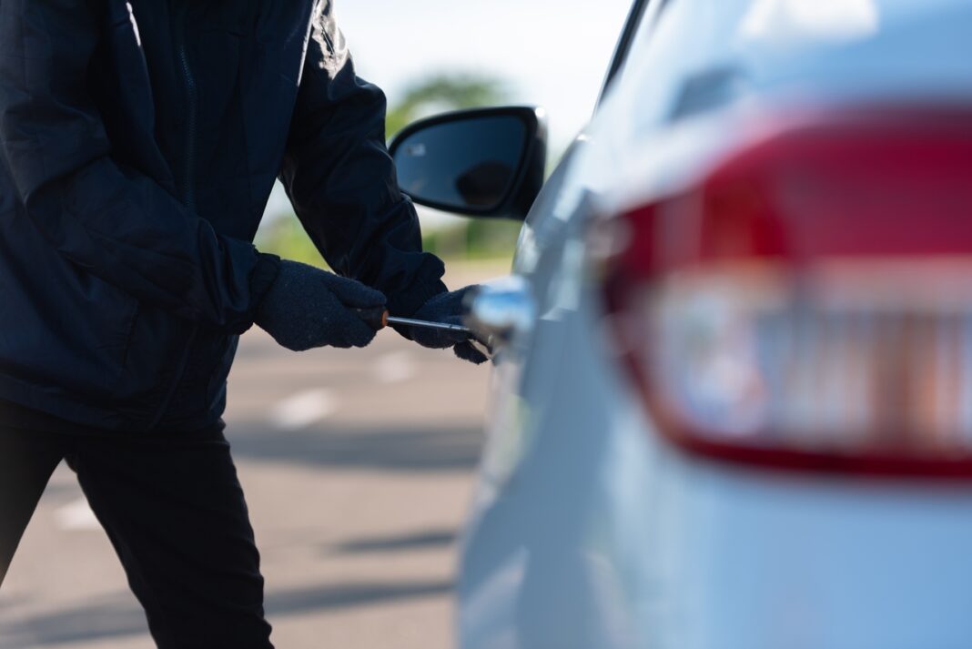 kradzieże samochodów