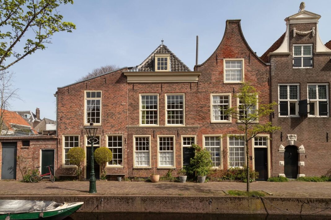 Należy mieć coraz większy wkład własny, aby móc kupić dom w Holandii