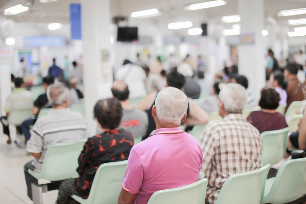Dramatyczna liczba zakażeń grypą! Szpitale pękają w szwach, a lekarze strajkują