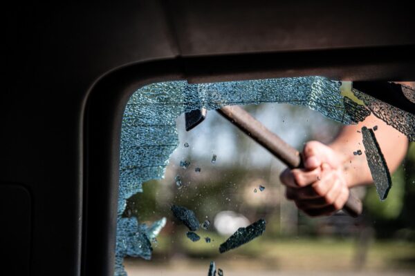 Agresorzy czują się bezkarni przez nieskuteczność służb