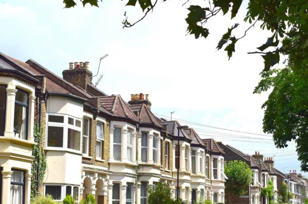 Około 9,1 mln domów straciło w ubiegłym roku co najmniej jeden procent swojej wartości