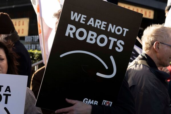 Związek zawodowy domaga się zamknięcia magazynu Amazona w obawie o bezpieczeństwo pracowników