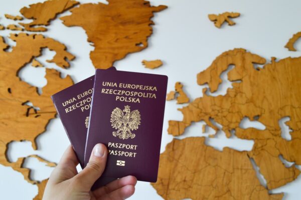 Polski paszport umożliwia bezwizowy wjazd do 183 krajów