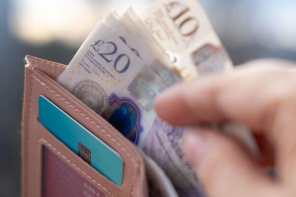 Rząd powinien zapewnić mieszkańcom Wysp bardziej lepszą strategię pomocową