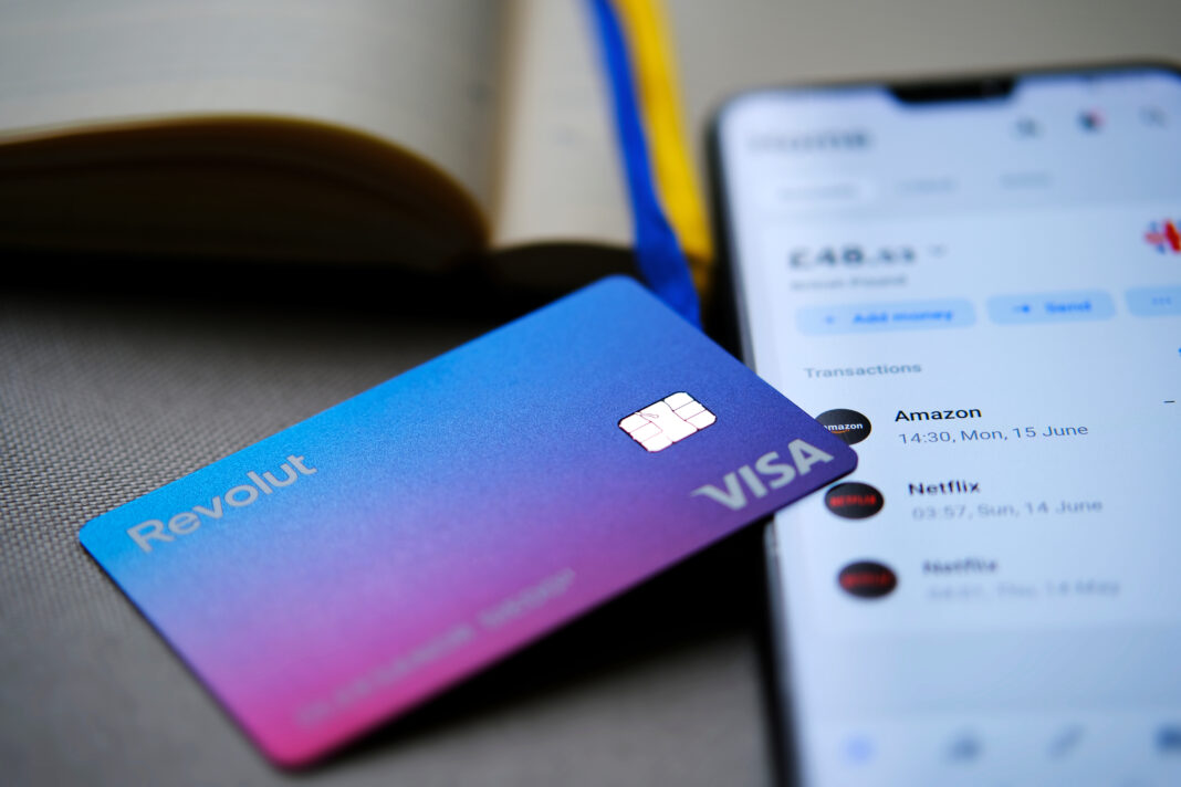 Revolut czy Wise? Porównujemy!