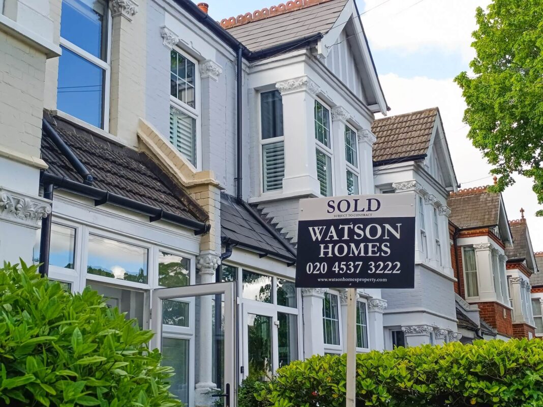 Połowa z 30 mln domów w Wielkiej Brytanii zyskała na wartości w 2025 roku