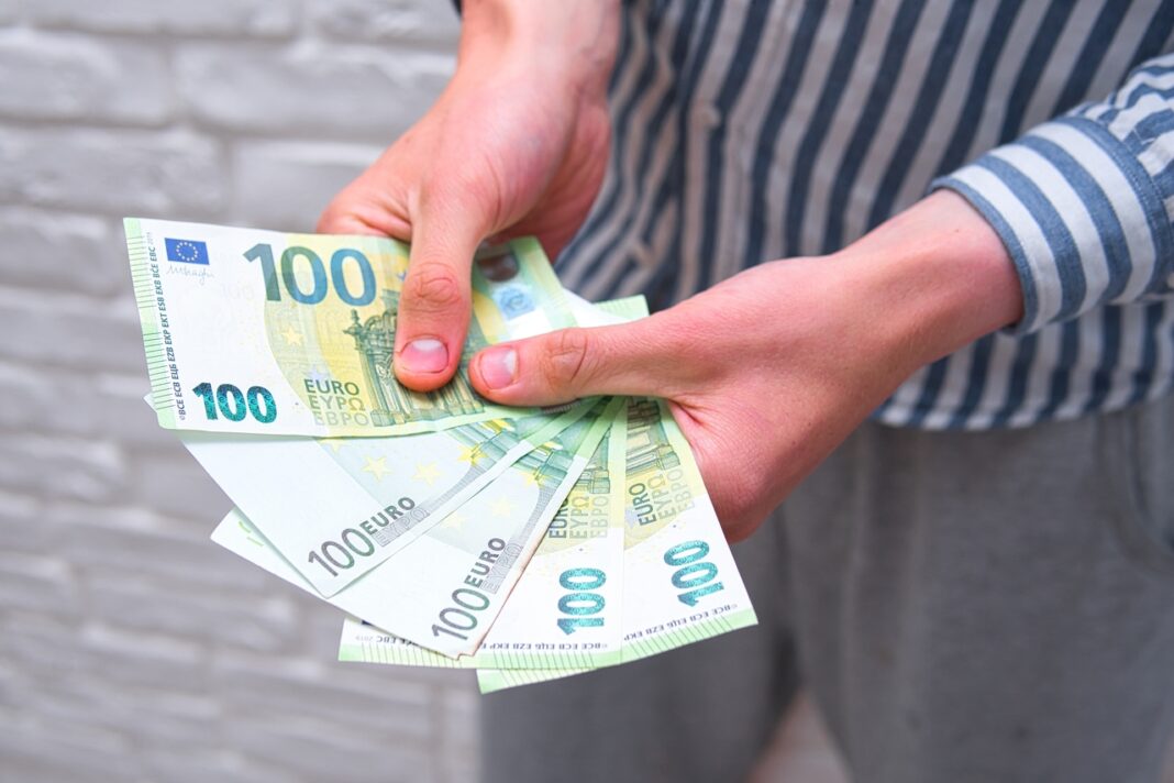 płaca minimalna w Polsce