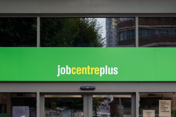 DWP organizuje bezpłatny kurs dla firm o zdrowiu pracowników i absencji