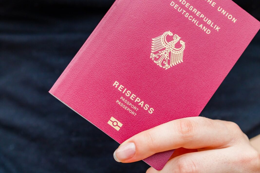 Jedna na 20 osób ma odrzucany wniosek o obywatelstwo niemieckie