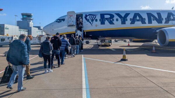 Upodobanie do częstszego latania jest bardziej powszechne wśród młodych dorosłych.