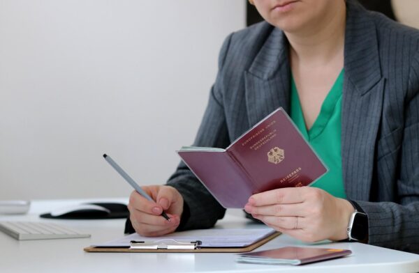 Berlin zatrudnił dwa razy więcej pracowników, którzy rozpatrują wnioski o obywatelstwo