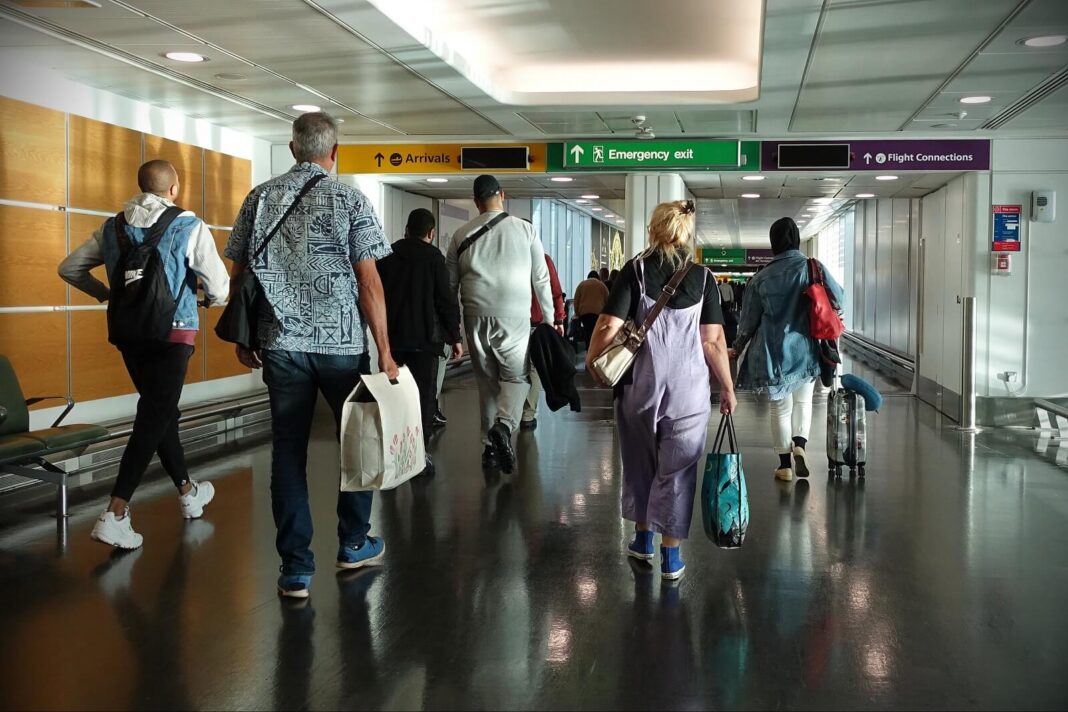 Przed Świętami Wielkanocnymi warto sobie przypomnieć, czego nie można przewozić z UK do Polski i na odwrót