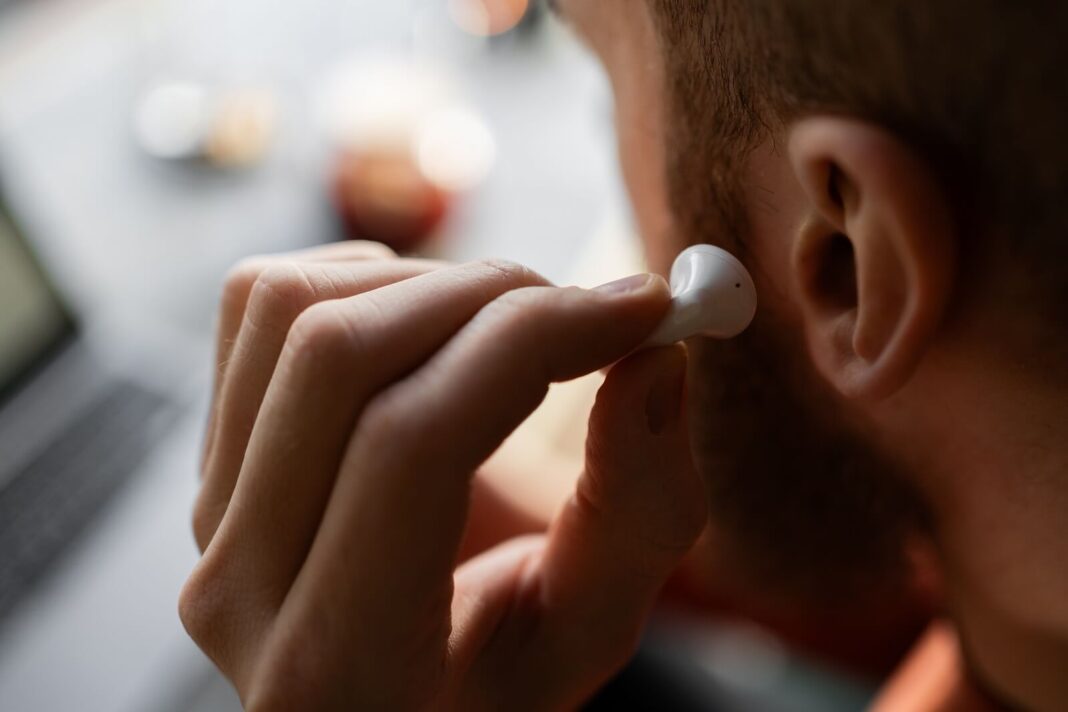 Toksyczne słuchawki douszne