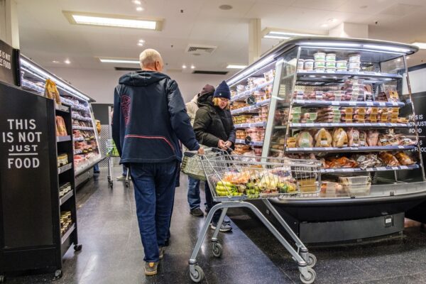 Czeka nas raczej wzrost cen niż braki w towarach na półkach supermarketów / fot. Shutterstock