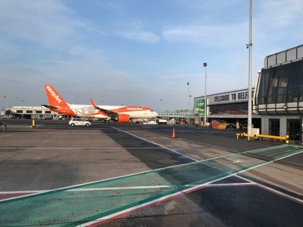 EasyJet twierdzi, że nie planuje odwołań lotów w te wakacje