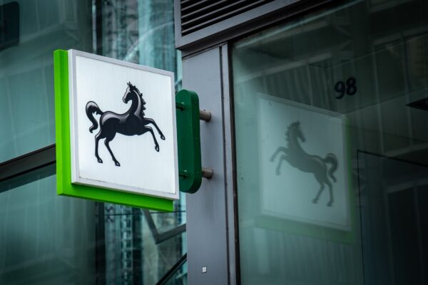 Awaria Lloyds Bank z marca 2026 objęła pół miliona osób. Kto może starać się o odszkodowanie? 