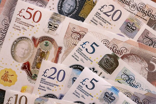 HMRC analizuje wyceny nieruchomości. Podatki od spadku dramatycznie rosną